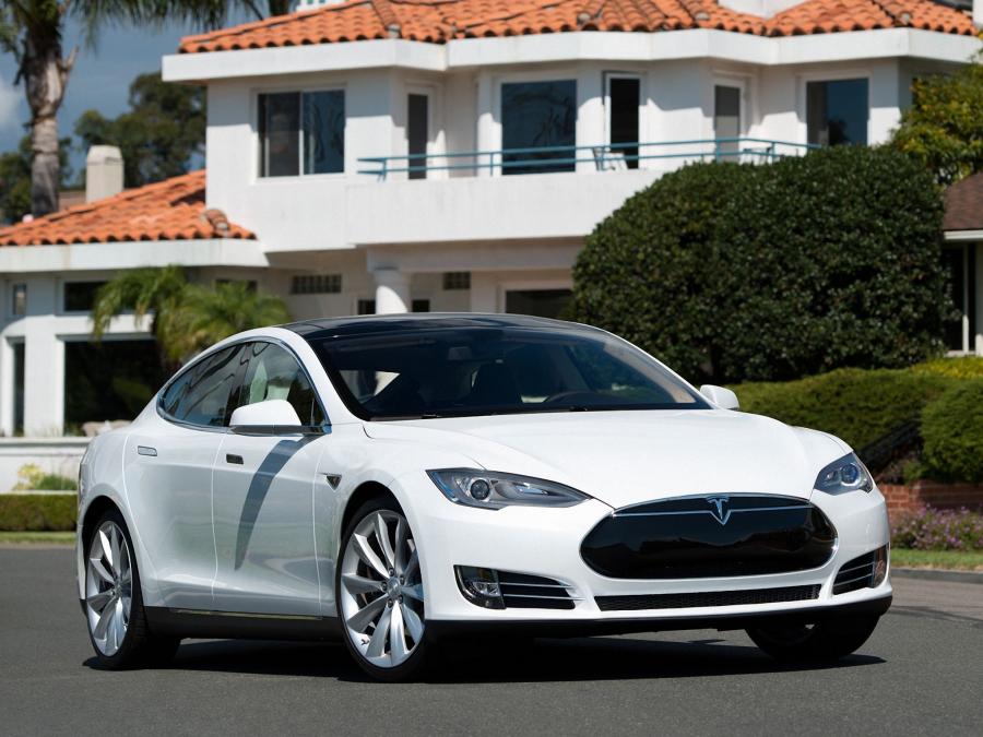  Tesla Model S 2012 года  (фото 6 из 88)